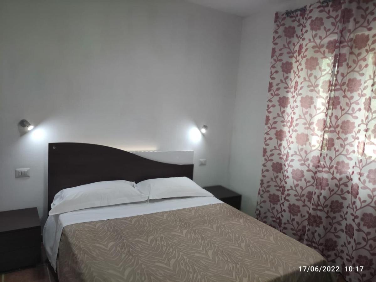 Borgo Cerasa Panzió Vieste Kültér fotó